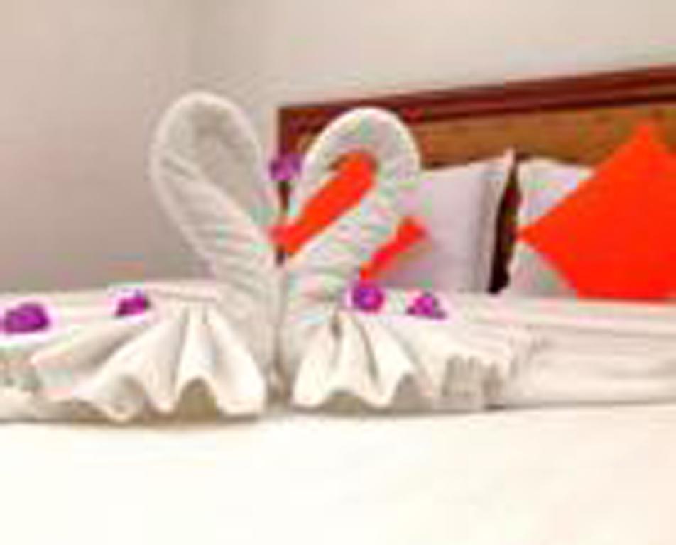 Perfect Hotel Mandalay Esterno foto