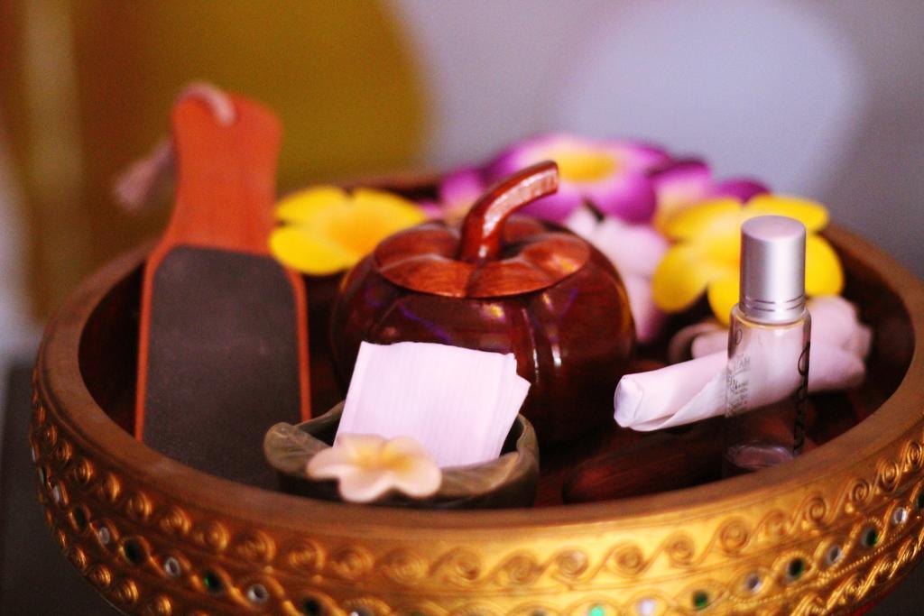 Perfect Hotel Mandalay Esterno foto