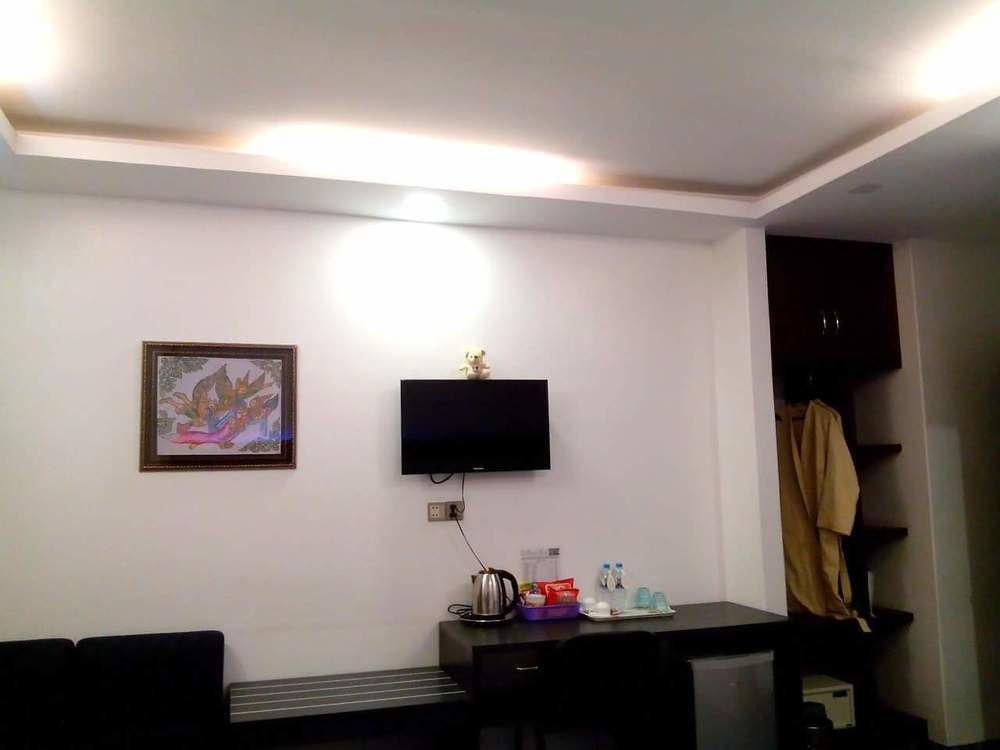 Perfect Hotel Mandalay Esterno foto